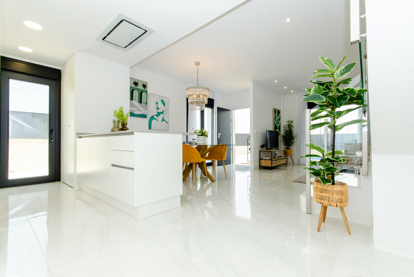 SUNA PROPERTIES