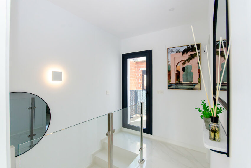 SUNA PROPERTIES