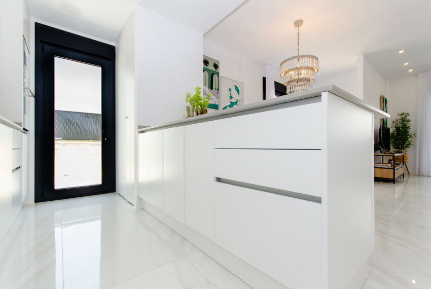 SUNA PROPERTIES