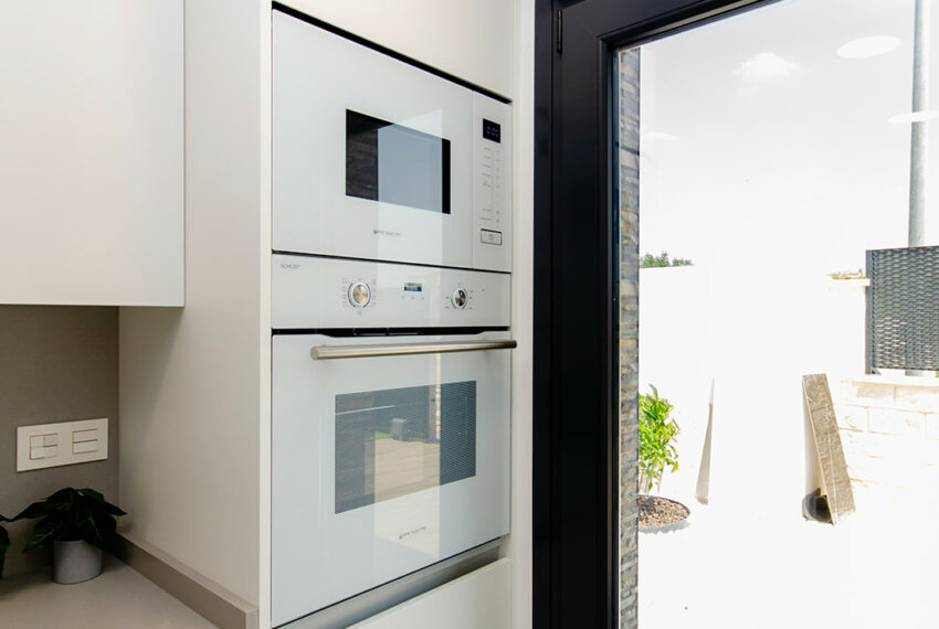 SUNA PROPERTIES
